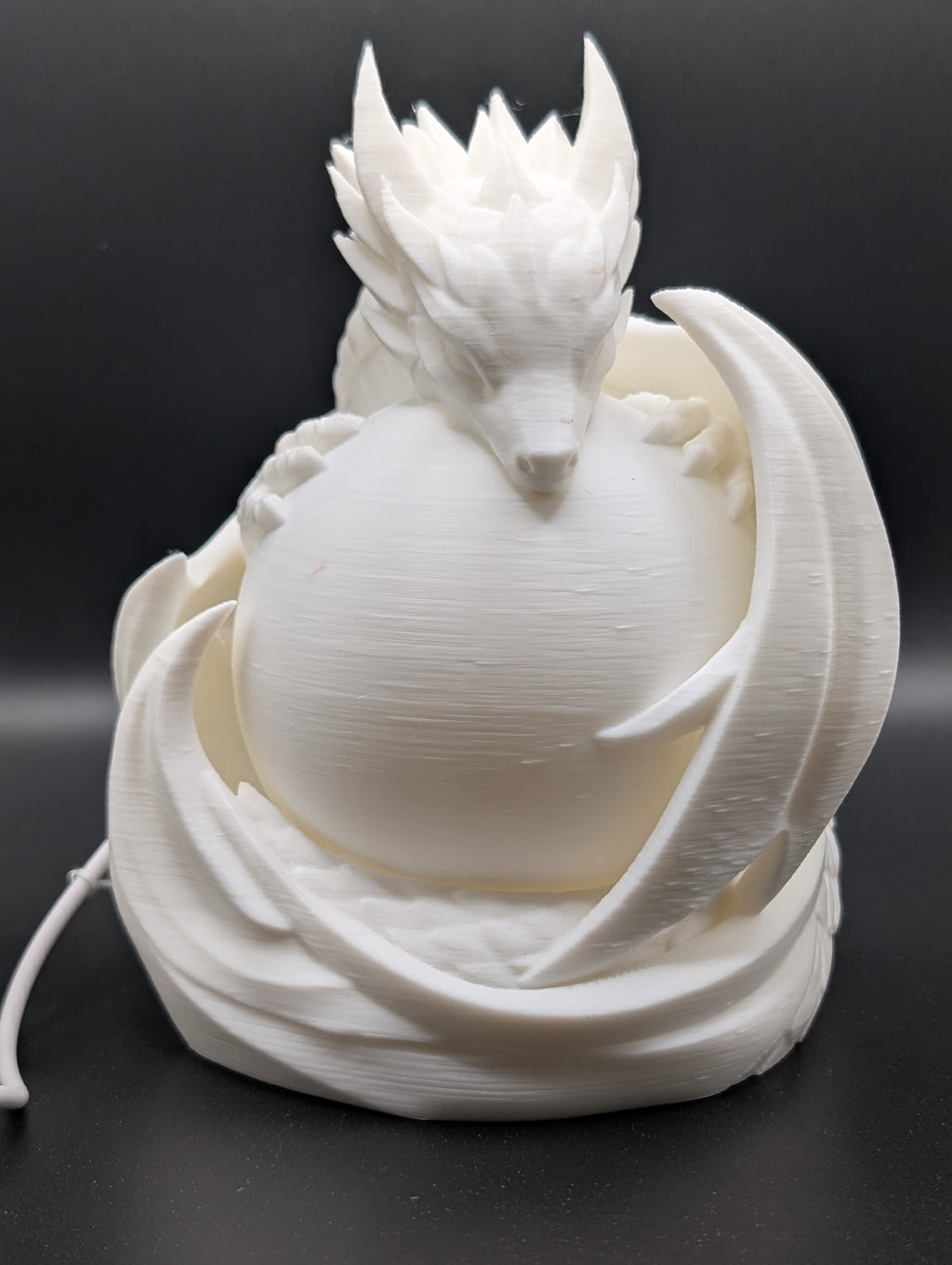 Dragon Sphere Table Lamp