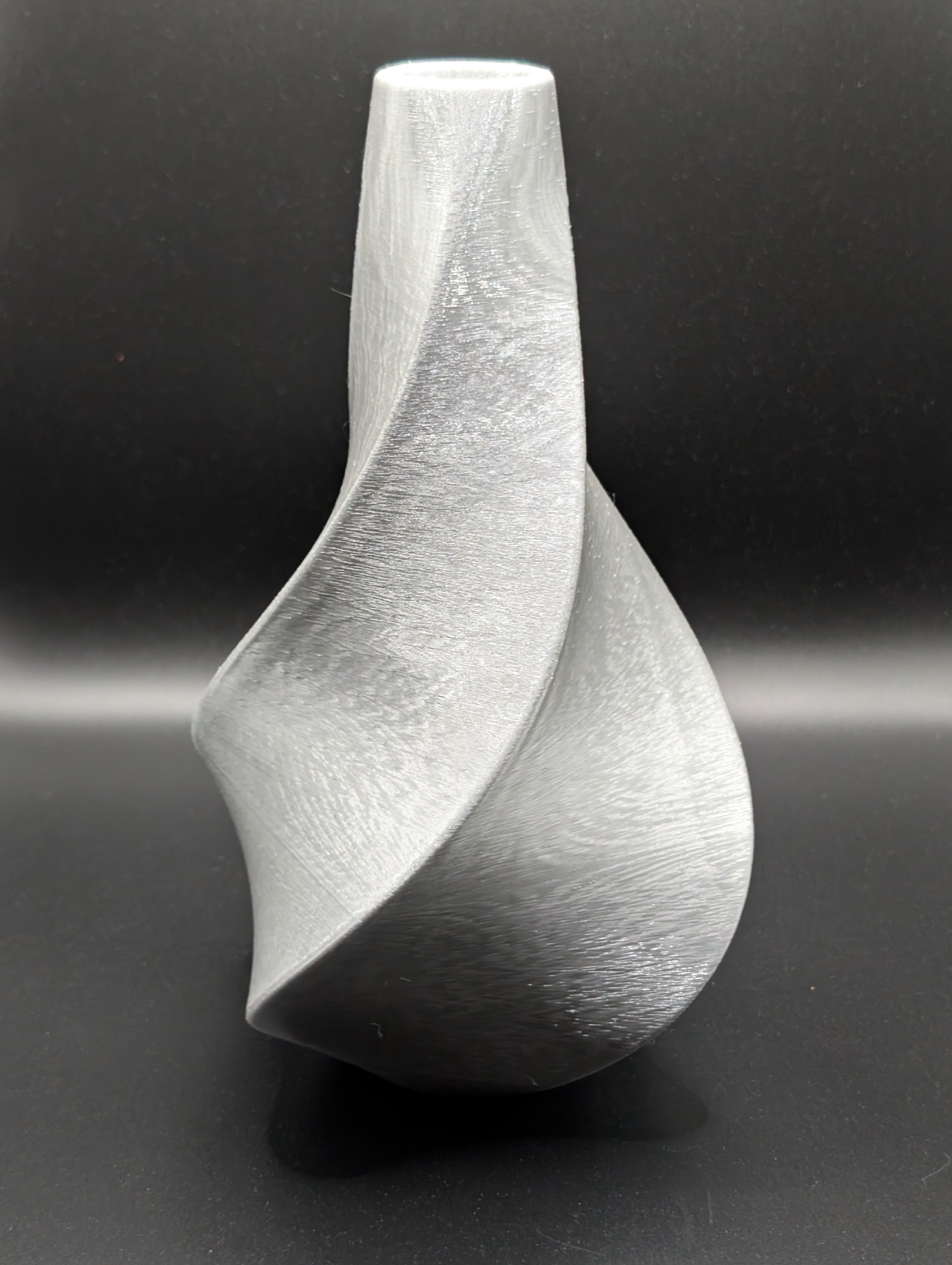3D Printed Twisted Vase – Gray (Custom Colors Available)