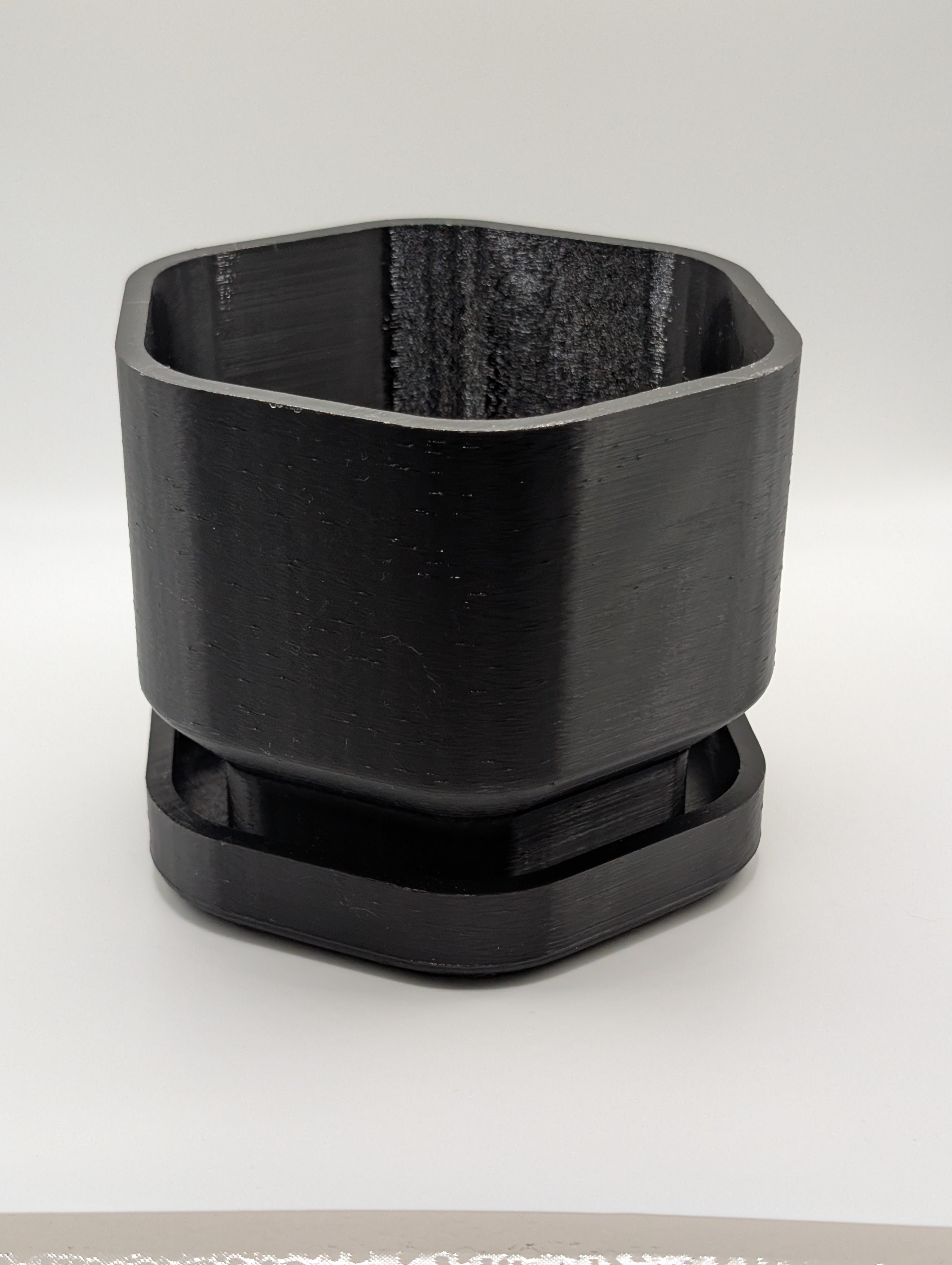 3D Printed Hexagon Planter – Black