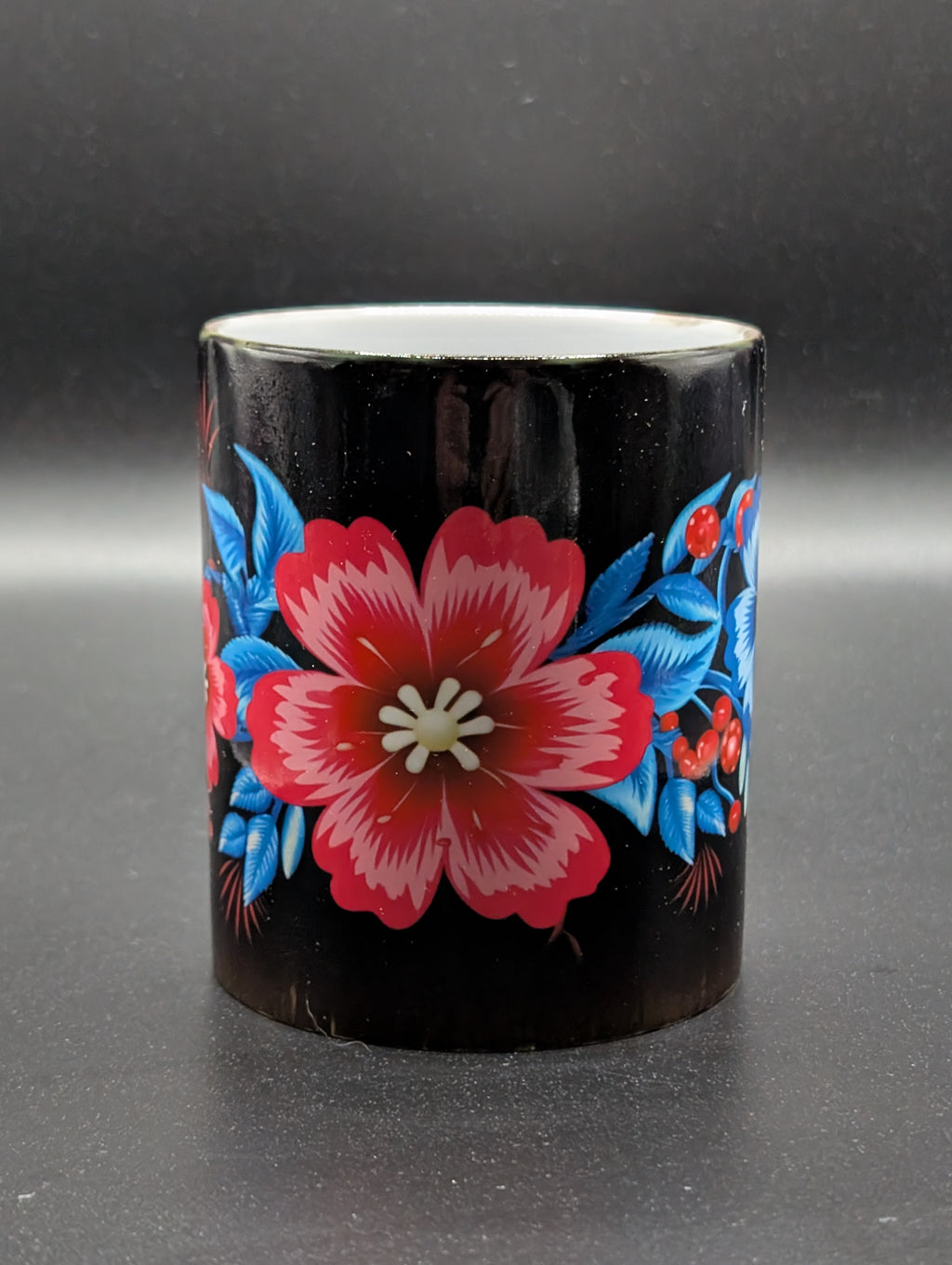 12 oz Ceramic Mug – Flower 3D Design (Black Background)