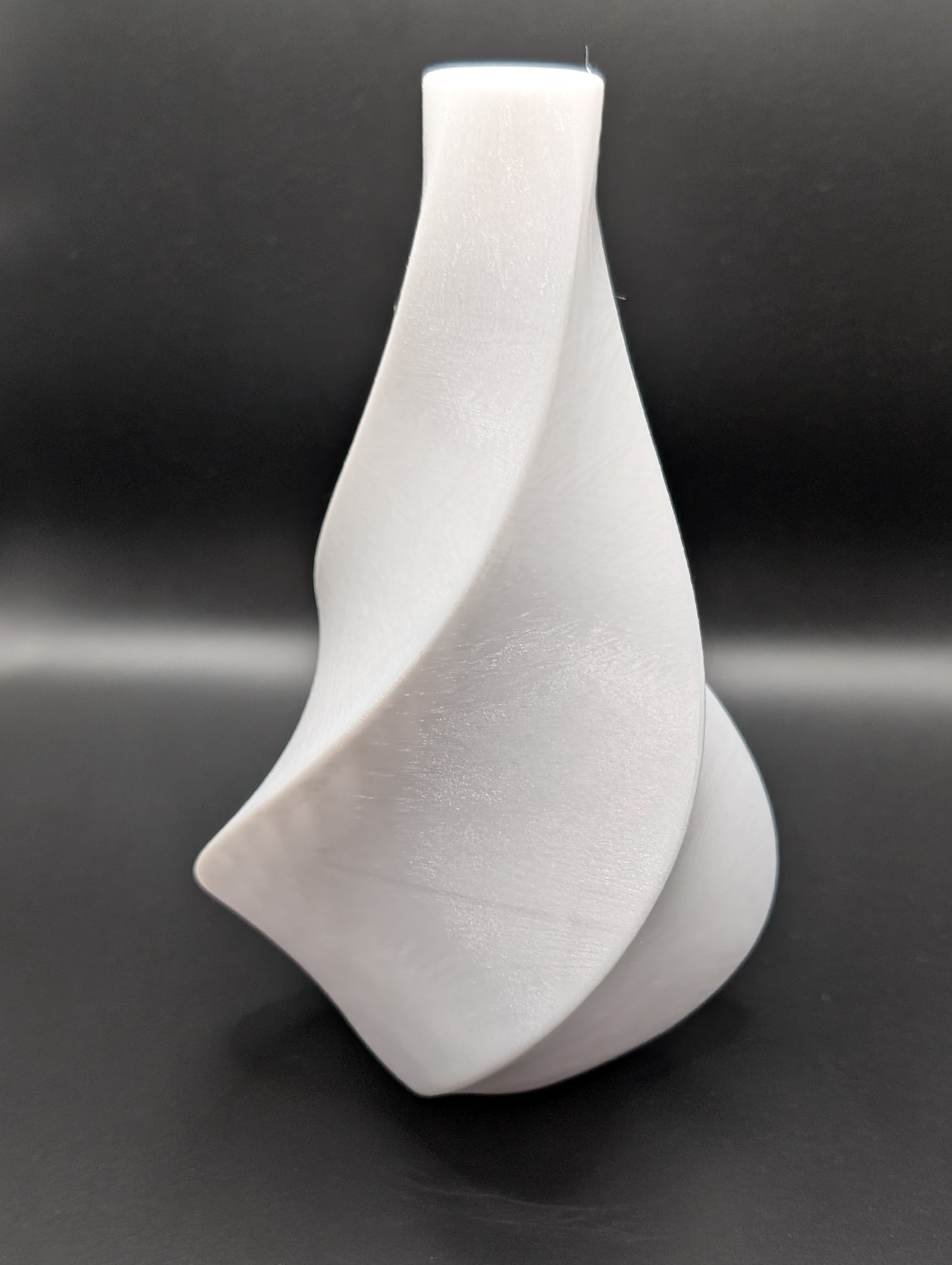 Sprial Vase White