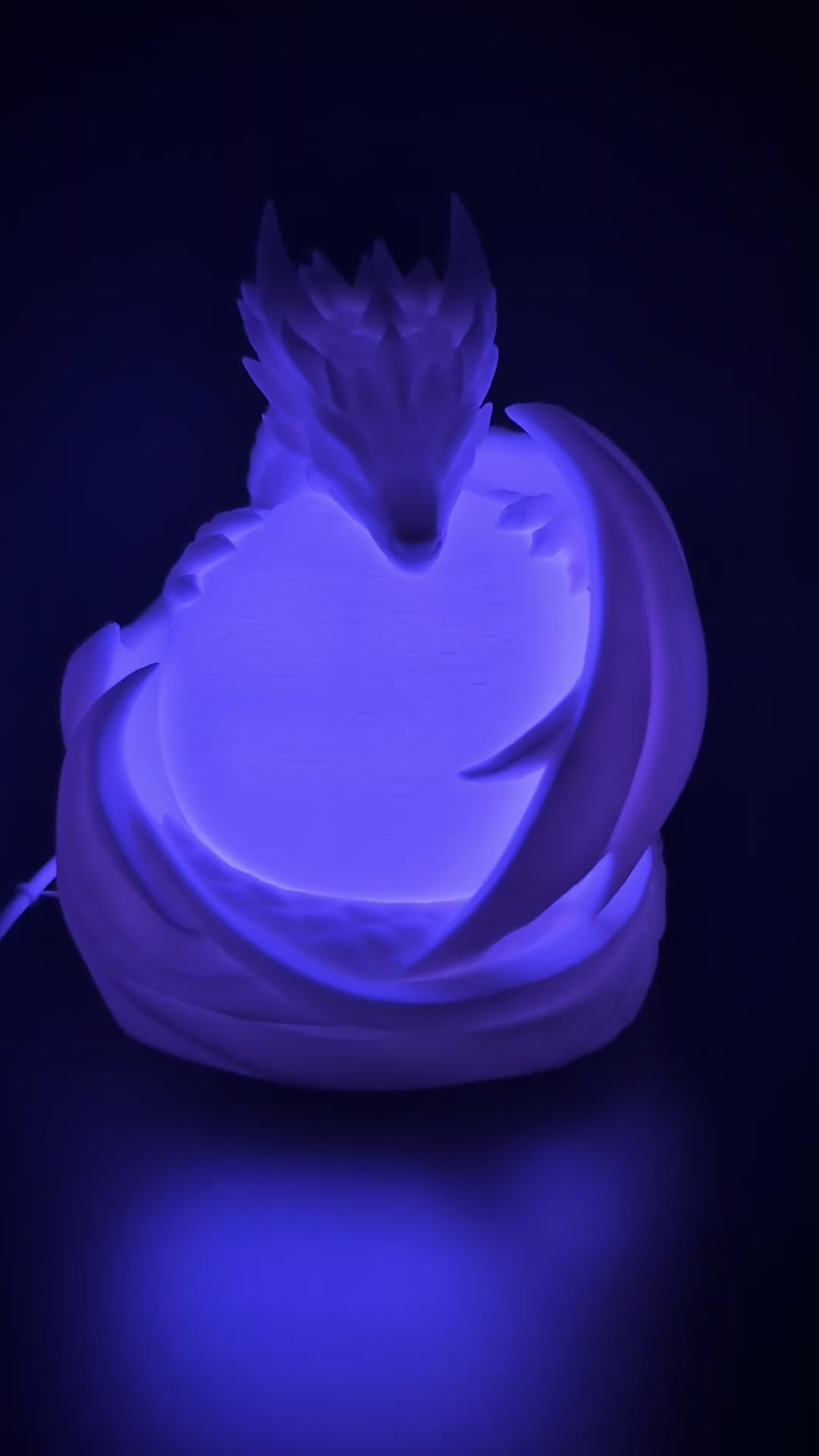 Dragon Sphere Table Lamp